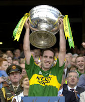 Kerryman Lifts Sam Shock!