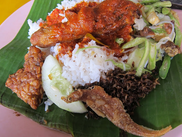 Nasi-Ambeng-Johor-Bahru