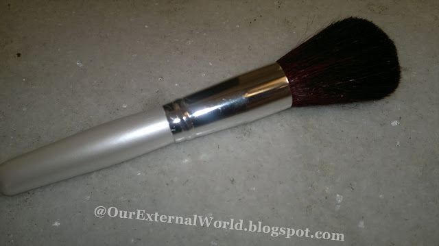 E.L.F. Total Face Brush