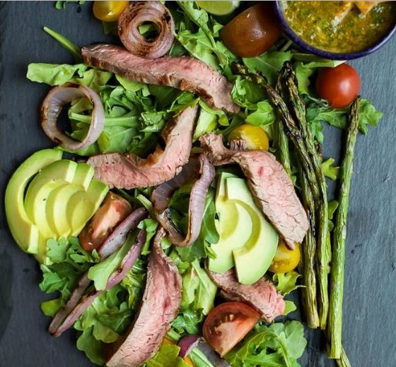 California Steak Salad with Chimichurri Dressing #vegetarian #fooddressing