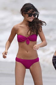 Love: Selena Gomez selena gomez bikini hawaii. Love: Selena Gomez