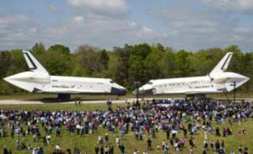Smithsonian Welcomes Discovery To Space Collection