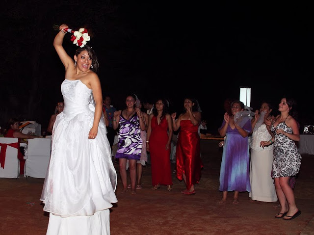 boda en playa, beach wedding, Oaxaca, México, Bodas Huatulco, Wedding Planner