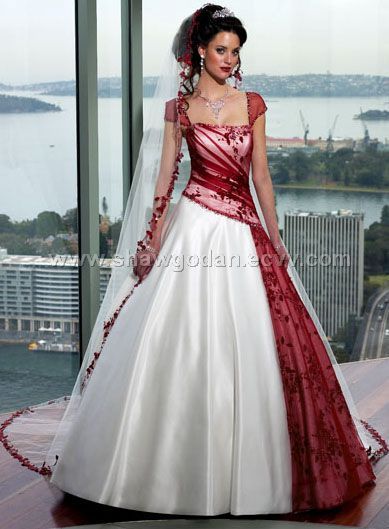 Create Your Dream Wedding Dress