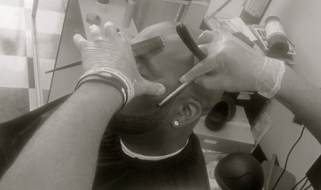 Barber Gloves3