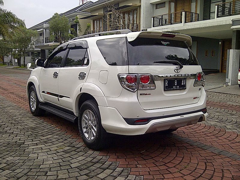  Modifikasi  Mobil Toyota Fortuner  Keren Terbaru