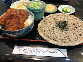 草津温泉　大野屋でタレかつセット（ざる蕎麦付）