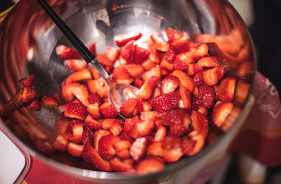 Homemade Strawberry jam by pearl before swine, recipes, jam, strawberry