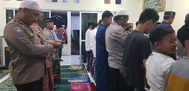 Binmas Polsek Setu Tarling di Mushola Al-Mutaqqin Mustika Grande