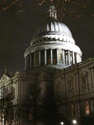 The famous St. Paul's dome at night.