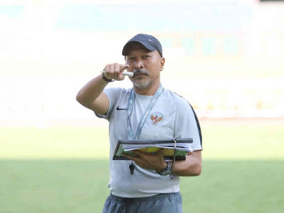 Fakhri Husaini Pimpin Latihan Perdana Seleksi Tahap Kedua Timnas U-19