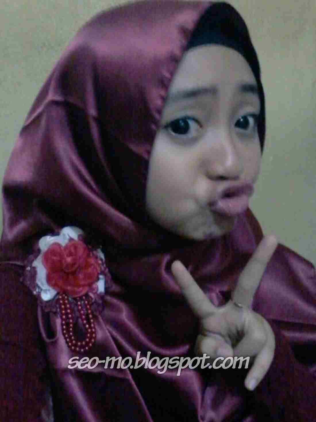 Foto Anak Kecil Lucu Memakai Hijab Terlengkap Display Picture Update