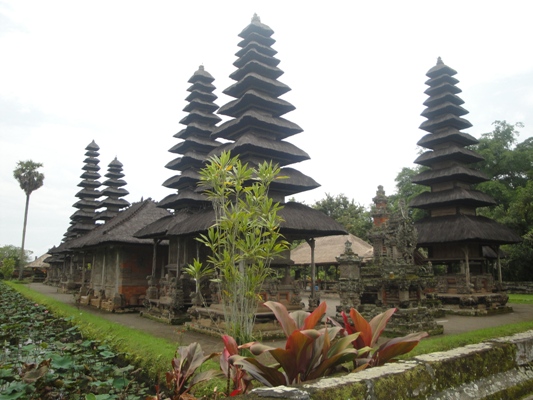 Pura Kerajaan Taman Ayun Mengwi - Bali, Wisata, Liburan, Objek Wisata, Tempat Wisata Menarik, Pura, Tempat Suci, Mengwi, Taman Ayun, Badung, Bali