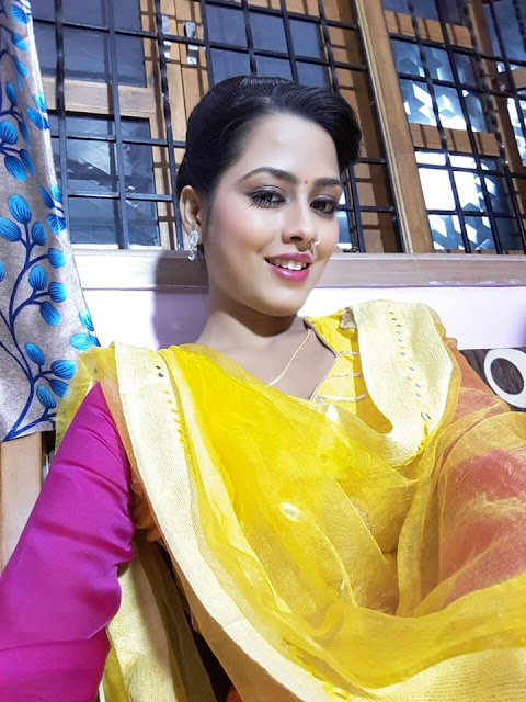 Bhojpuri Actress Richa Dixit