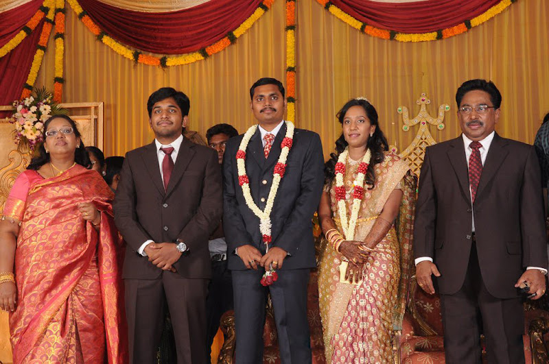 Actor Rajesh daughter wedding reception gallery movie photos