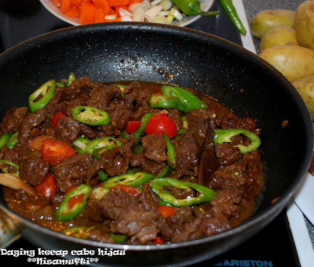 Kumpulan Resep: Daging kecap cabe hijau