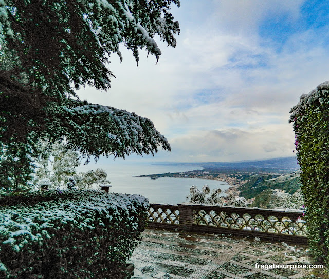 Jardins da Villa Comunale de Taormina na Sicília