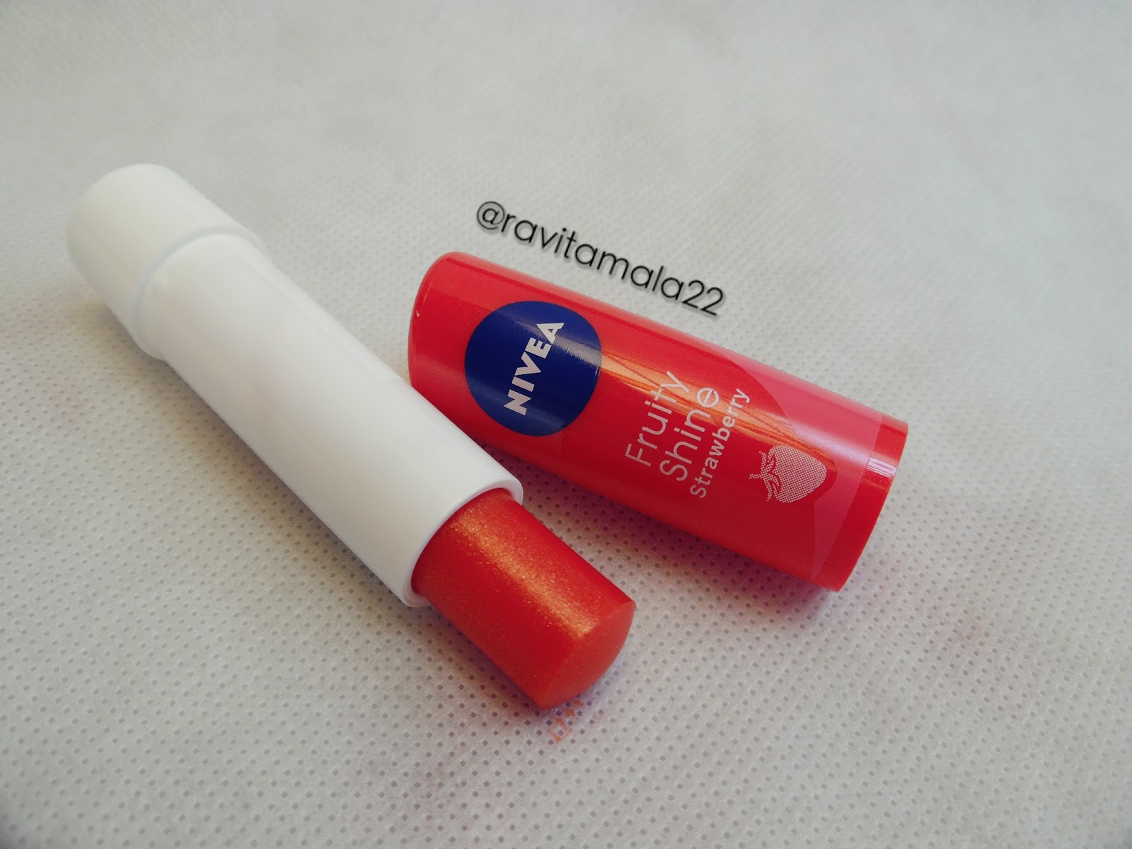 Nivea Fruit Shine Strawberry Lipbalm