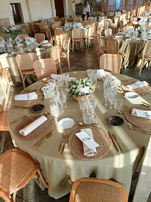 Arreglos florales para las mesas de las bodas