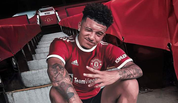 OFFICIAL: Sancho joins Man United