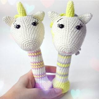 PATRON GRATIS SONAJERO UNICORNIO DE CROCHET