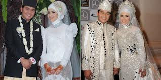 Kebaya Muslim Pengantin Artis