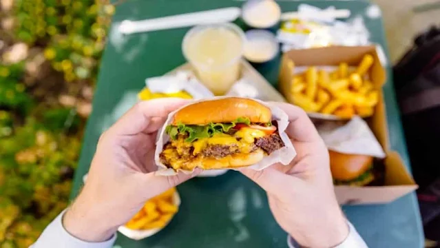 6 Health problems affects Fast Food lovers, Delicious taste with Great risks - Saudi-Expatriates.com