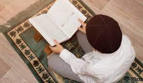 Kultum tentang keutamaan membaca al qur'an