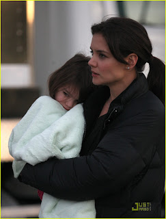 Suri Cruise photo