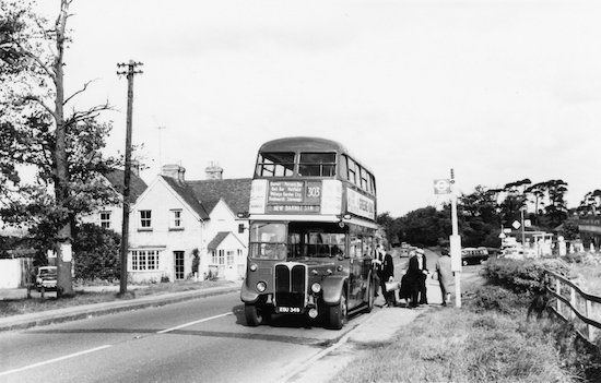 The 303 bus on The Great North Road at Bell Bar - May 1966