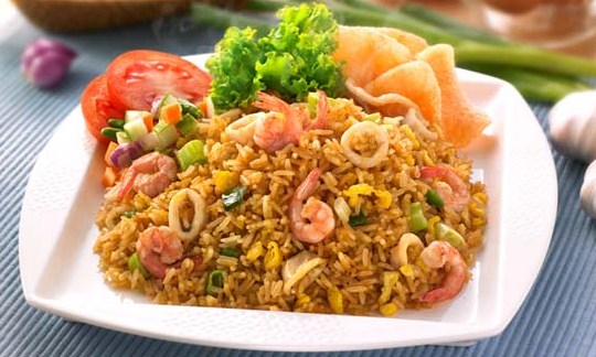 Resep Nasi Goreng Seafood Sederhana, Cara Membuat Nasi Goreng Seafood Sederhana