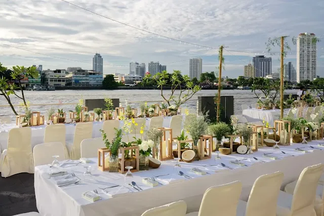 Riverside dining table