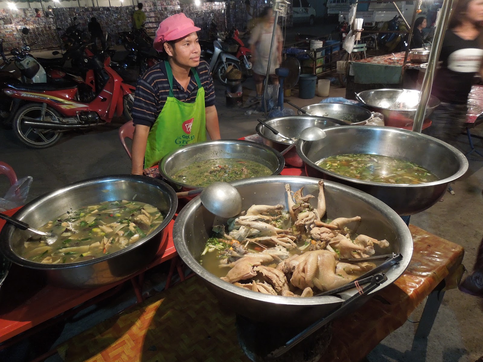 Streetfood experience: Lao food