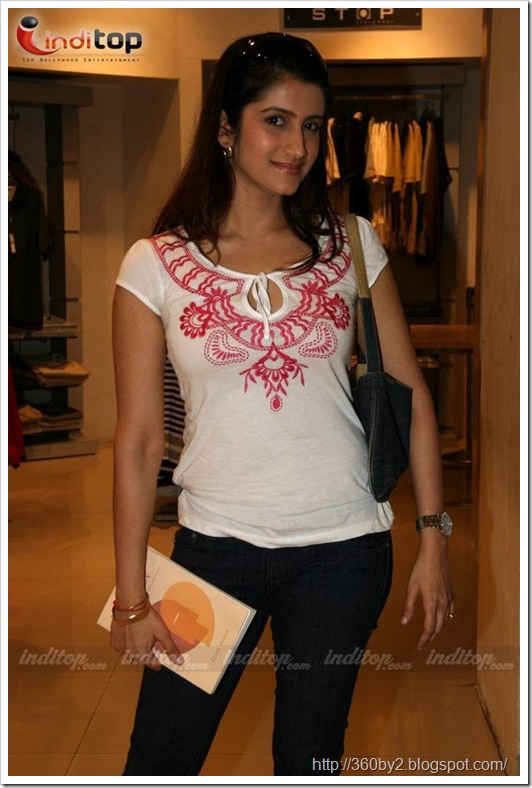 Meghna & Smiley at the launch of a Book in PVR Juhu !!!