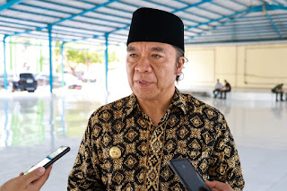 Pj Gubernur Banten Al Muktabar Keluarkan Surat Edaran THR Keagamaan Tahun 2024