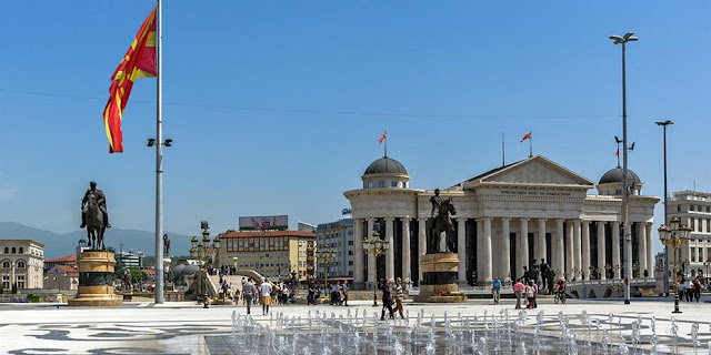Σκόπια: Η αντιπολίτευση ζητά πρόωρες βουλευτικές εκλογές