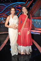 Bipasha, Basu, Latest, Hot, Photos, at, Promoting, Aatma, Movie, On, Nach, Baliye, Sets