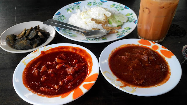 Nasi lemak TC Pengkalan Chepa Kelantan - INA MURNI ENTERPRISE