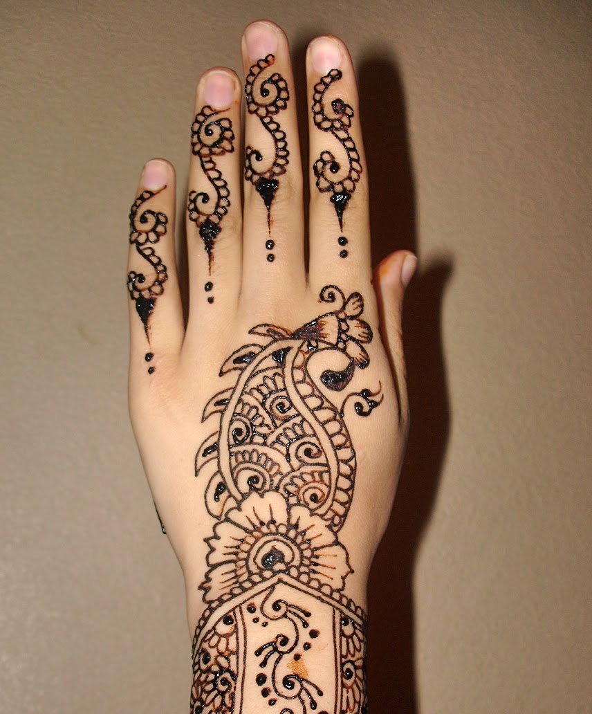 Simple Arabic Henna Mehndi Designs