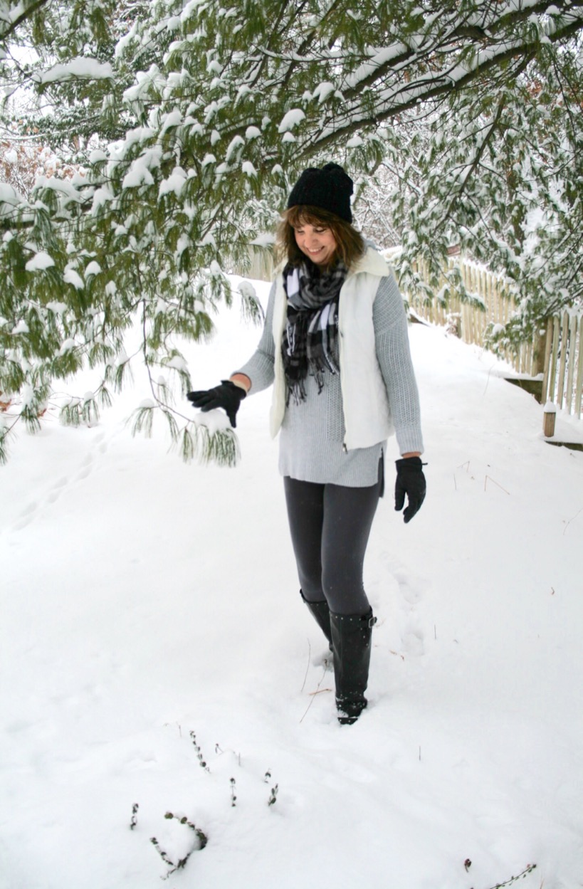 Amy's Creative Pursuits: My Go-To Winter Outfit: Sweater, Leggings