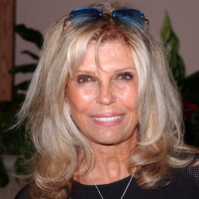 Nancy Sinatra Age Children Death Bio Husband Feet Wiki How Old Is What Happened To Is