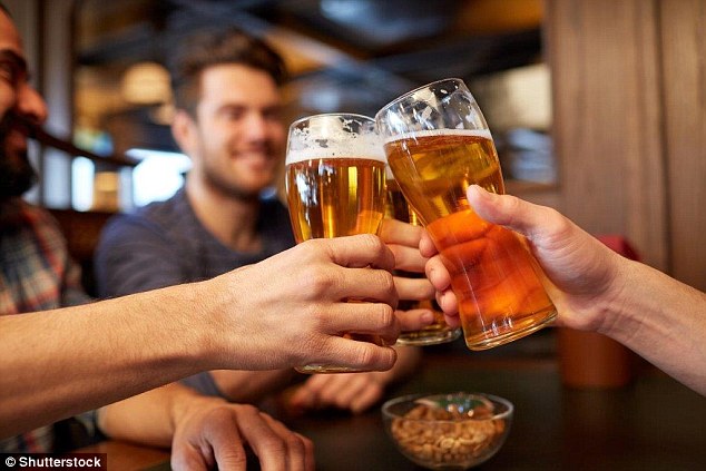 Cheers! Drinking alcohol helps you speak a foreign language better, study says