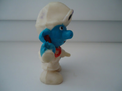 SCHIEICH PEYO VINTAGE FIGURE - RARE Smurf Doctor