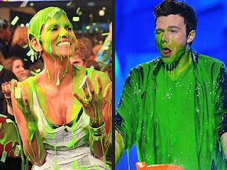 Halle Berry and Chris Colfer slimed at Kids’ Choice Awards