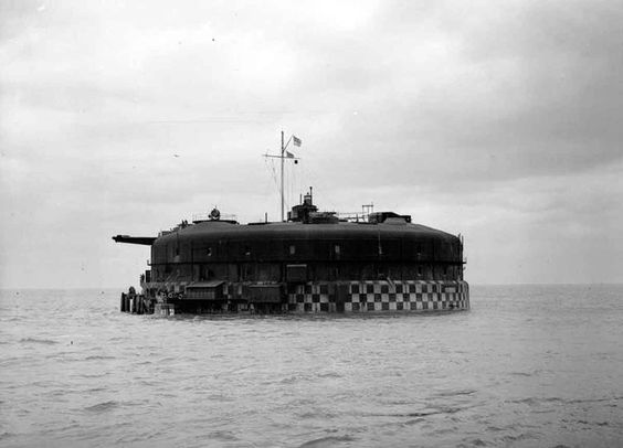 24 August 1940 worldwartwo.filminspector.com Horsesands Sea Fort Plymouth