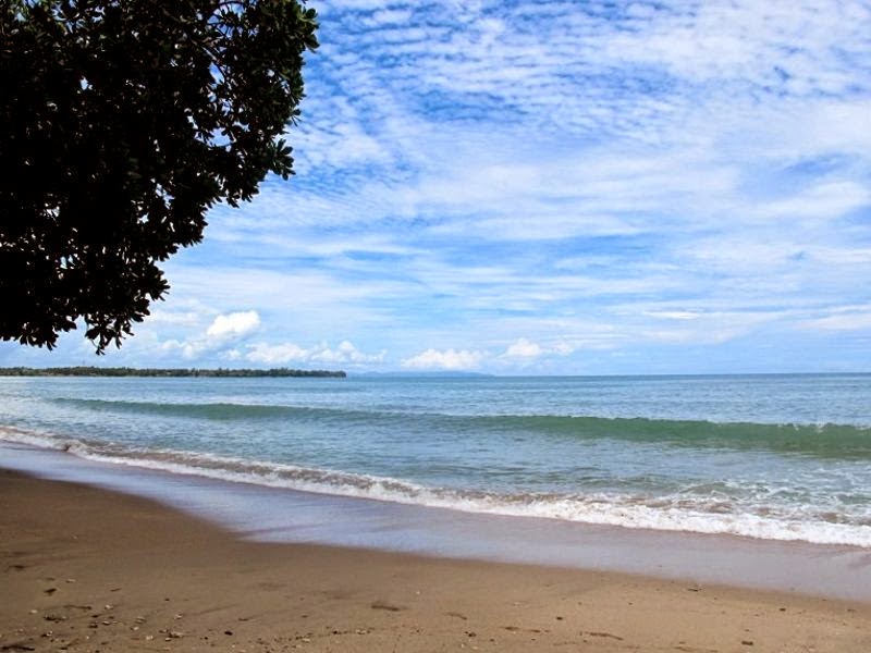  Pantai  Tanjung Lesung Wisata Keluarga Di Pantai  Karang Bolong