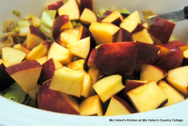 Slow Cooker Cider Pork Chops With Cabbage, Onions and Apples at Miz Helen's Country Cottage