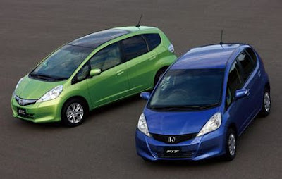 Honda Fit hybrid debuts in Japan