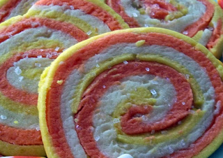 The Sporadic Cook: Candy Corn Roll-Up Cookies