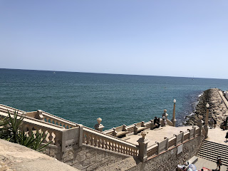 地中海を望む美しい教会〜Sitges /シッチェス・旧市街〜